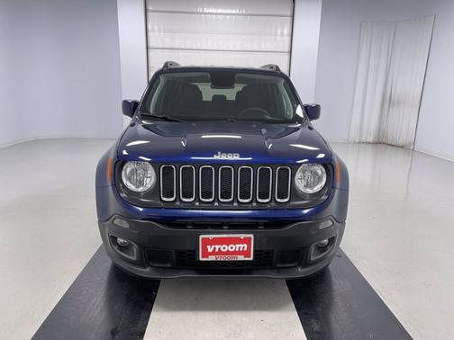 Photo 4 of 18 of 2018 Jeep Renegade Latitude