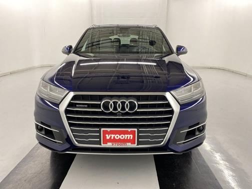 Photo 4 of 20 of 2019 Audi Q7 3.0T Premium Plus