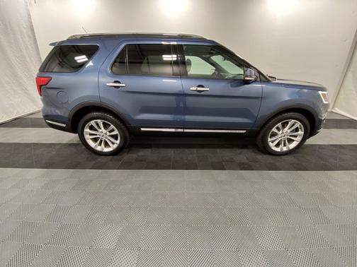 Photo 5 of 20 of 2018 Ford Explorer Limited