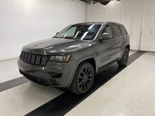 2018 Jeep Grand Cherokee Altitude for sale in Dallas, TX - image 1