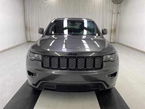 2018 Jeep Grand Cherokee Altitude for sale in Dallas, TX - image 4