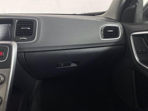 2018 Volvo S60 Inscription T5 for sale in Sarasota, FL - image 15