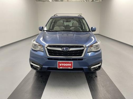 Photo 4 of 20 of 2018 Subaru Forester 2.5i Premium
