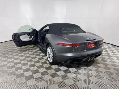 Photo 3 of 16 of 2016 Jaguar F-TYPE S