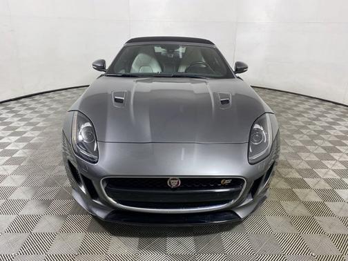 Photo 4 of 16 of 2016 Jaguar F-TYPE S