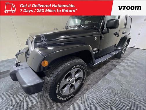 Photo 1 of 18 of 2017 Jeep Wrangler Unlimited Sahara