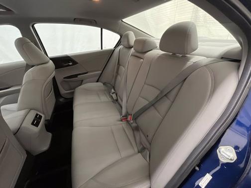 2014 Honda Accord EX-L for sale in Sheboygan, WI - image 10