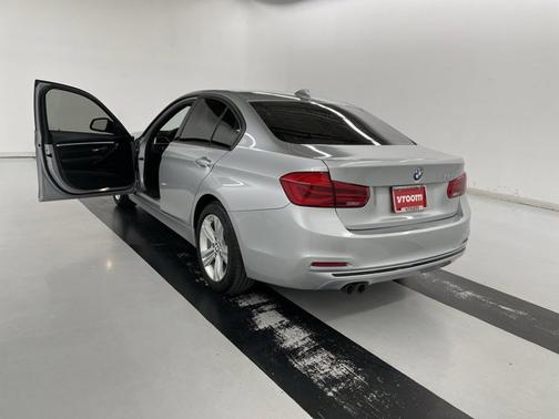 Photo 4 of 19 of 2016 BMW 328 i