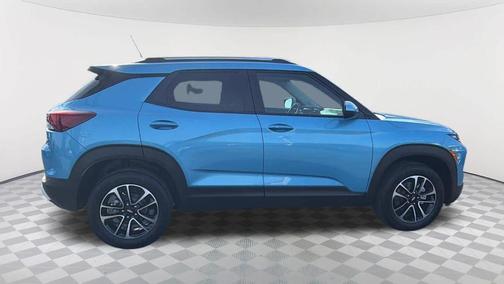 Marina Blue 2026 Chevrolet Trailblazer LT