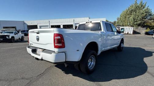 Bright White Clearcoat 2023 RAM 3500 Laramie