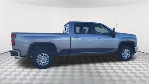 Sterling Gray Metallic 2026 Chevrolet Silverado 3500 LT