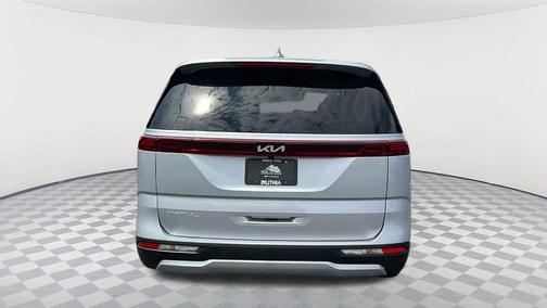 2023 Kia Carnival LX