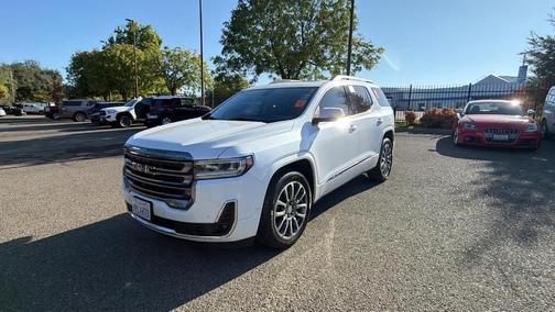 White Frost Tri-Coat 2021 GMC Acadia Denali