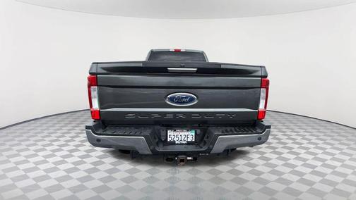 Magnetic Metallic 2017 Ford F-350 XLT