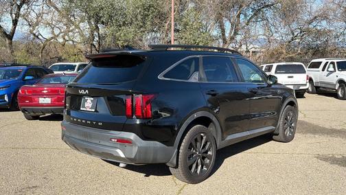 2022 Kia Sorento X-Line EX