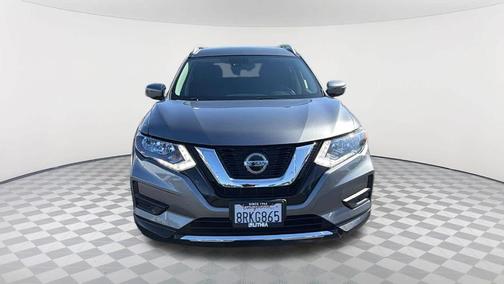Gun Metallic 2020 Nissan Rogue SV