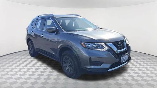 Gun Metallic 2020 Nissan Rogue SV