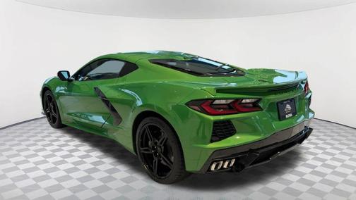 2026 Chevrolet Corvette Stingray w/2LT