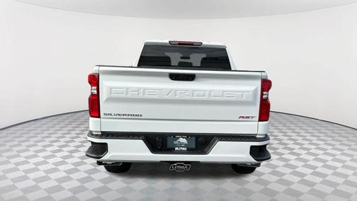 Summit White 2026 Chevrolet Silverado 1500 RST