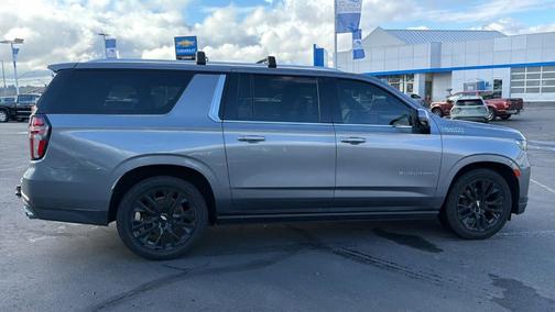 2021 Chevrolet Suburban High Country