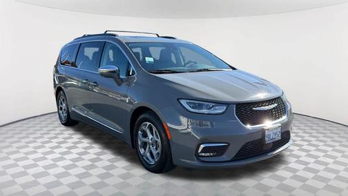 2022 Chrysler Pacifica Limited