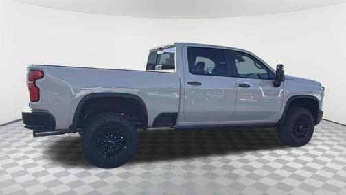 White Sand 2026 Chevrolet Silverado 2500 ZR2