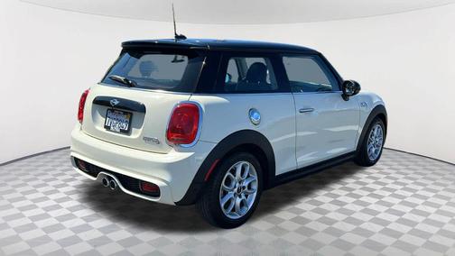 2017 MINI Hardtop Cooper S