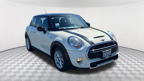 2017 MINI Hardtop Cooper S