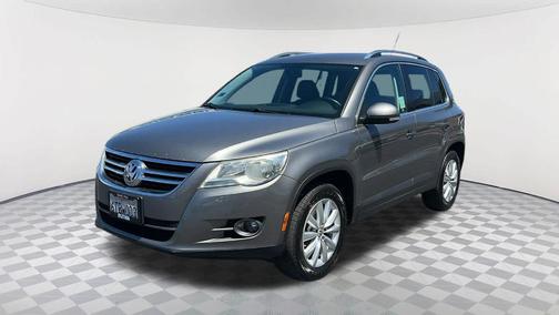 2011 Volkswagen Tiguan SE