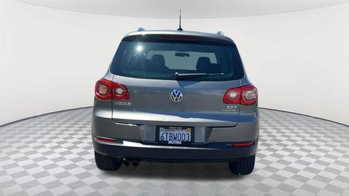 2011 Volkswagen Tiguan SE