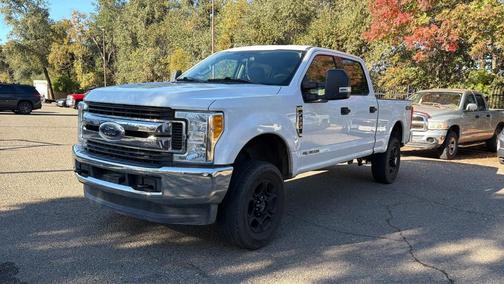 2017 Ford F-250 XLT