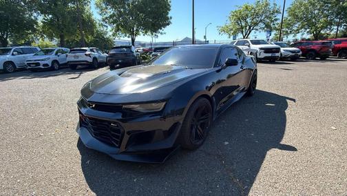 Mosaic Black Metallic 2018 Chevrolet Camaro ZL1