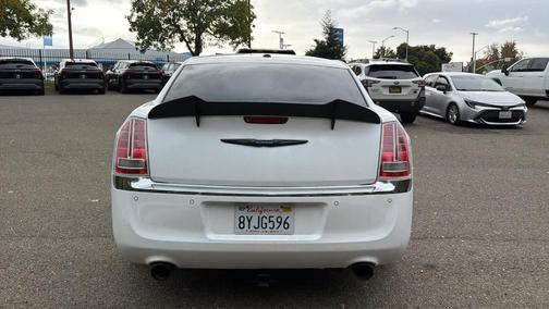 2014 Chrysler 300C Base