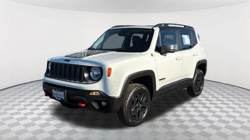2017 Jeep Renegade Trailhawk