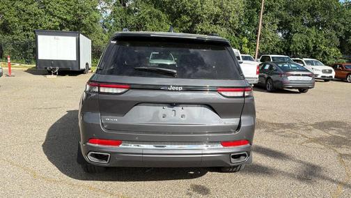 Metallic 2024 Jeep Grand Cherokee Overland