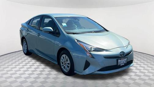 2017 Toyota Prius One