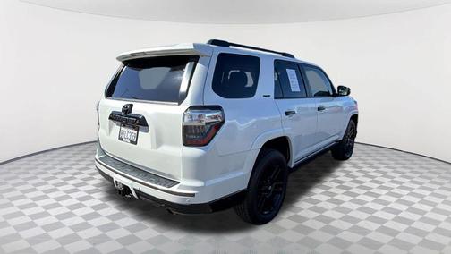 Blizzard Pearl 2021 Toyota 4Runner Nightshade