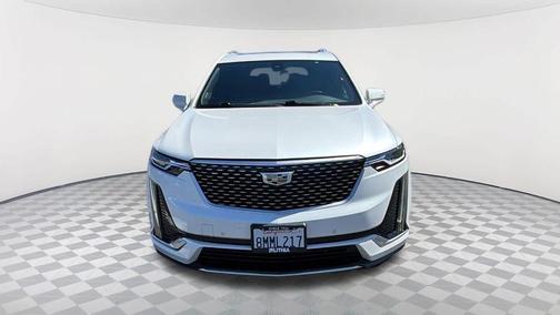 Crystal White Tri-Coat 2020 Cadillac XT6 Premium Luxury FWD
