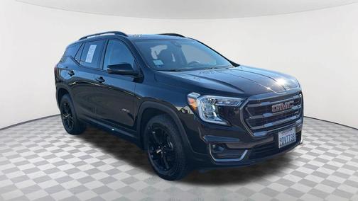 2022 GMC Terrain AT4