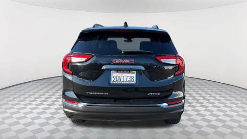 2022 GMC Terrain AT4