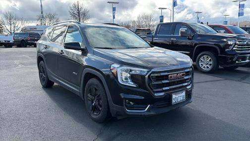 2022 GMC Terrain AT4