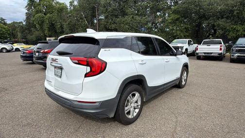 Summit White 2018 GMC Terrain SLE