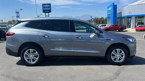 2021 Buick Enclave Essence