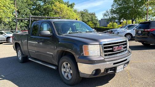 Storm Gray Metallic 2010 GMC Sierra 1500 SLE