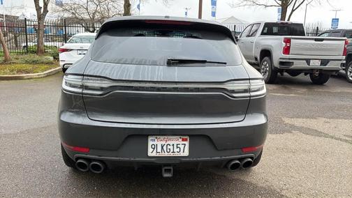 2020 Porsche Macan Base