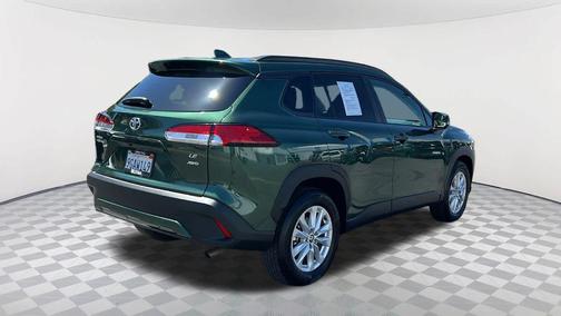2023 Toyota Corolla Cross LE