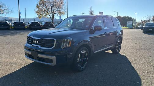 2023 Kia Telluride S