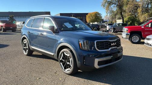 2023 Kia Telluride S