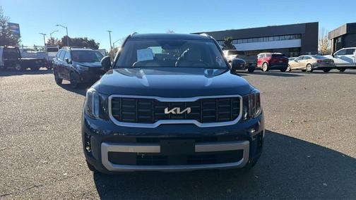 2023 Kia Telluride S