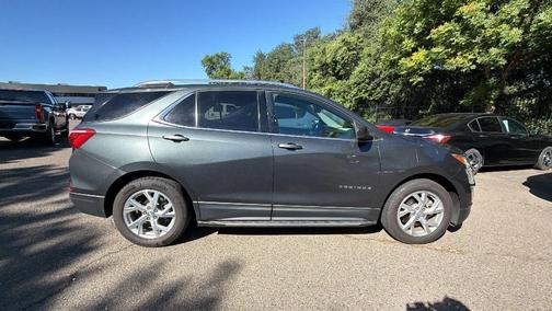 Nightfall Gray Metallic 2018 Chevrolet Equinox 2LT